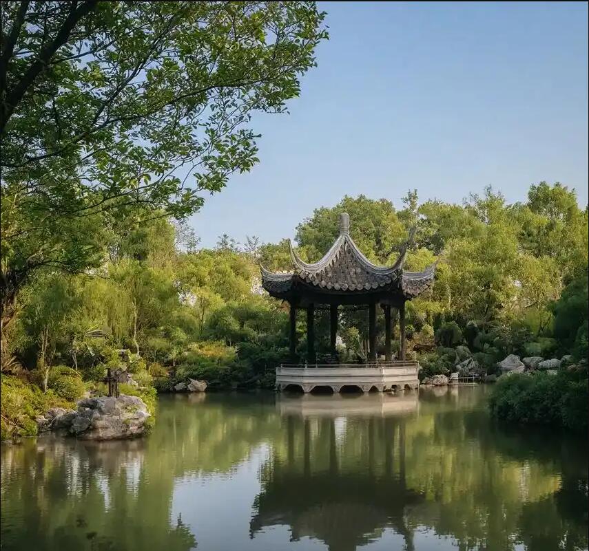 大连向雪餐饮有限公司